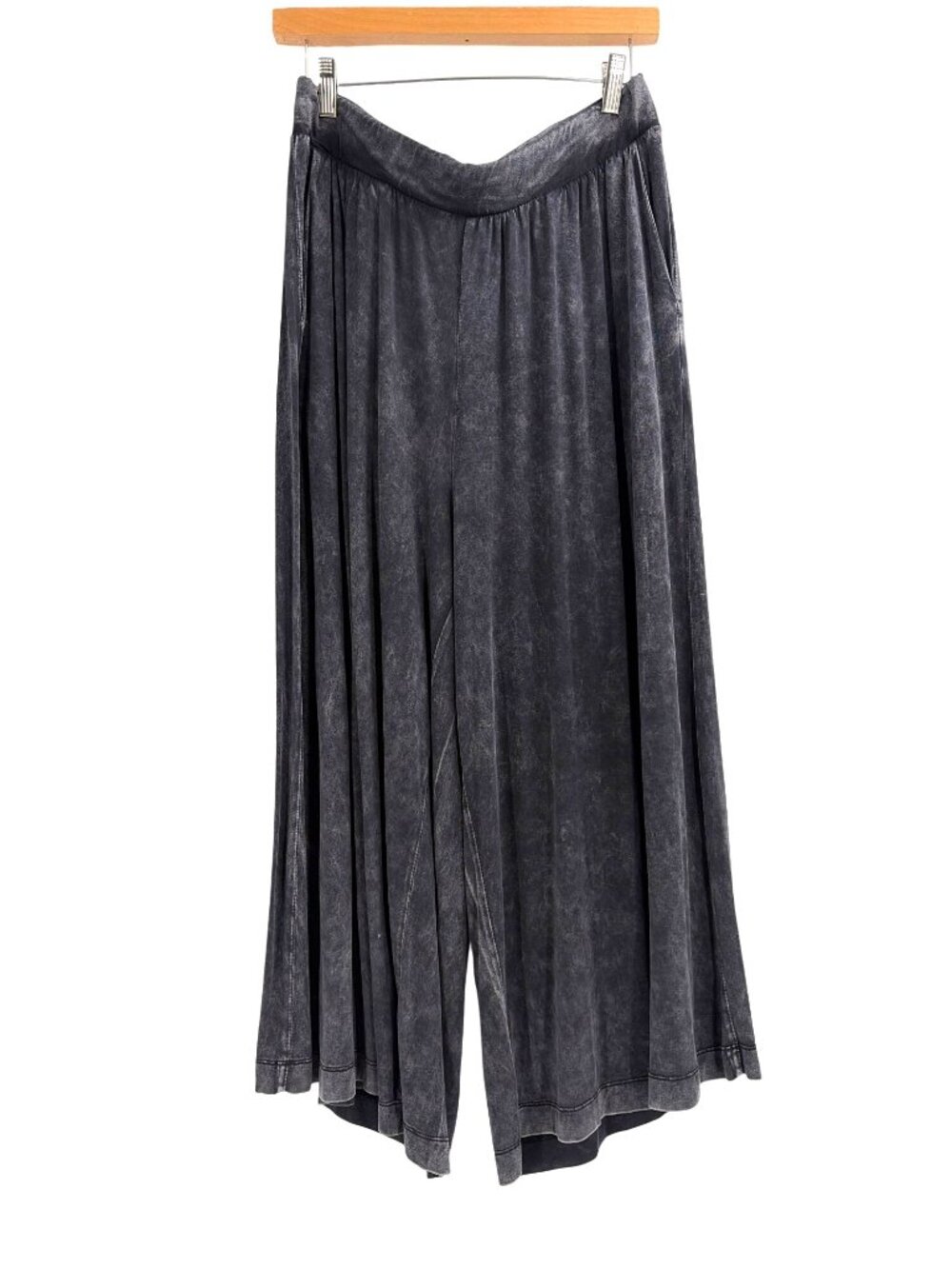 Torrid Crop Pull-On Wide Leg Super Soft High-Rise Smocked Waist Pant Womens 12